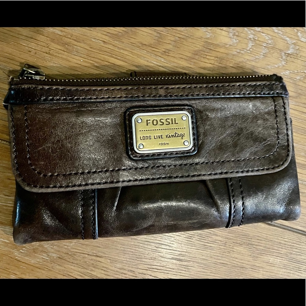 Fossil wallet